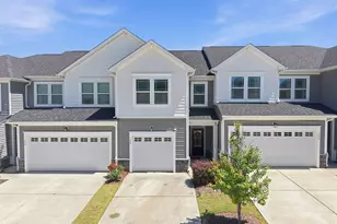 152 Roebuck Ln, Garner, NC 27529 - Photo 2