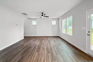 205 4th St, Erwin, NC 28339 - Photo 6