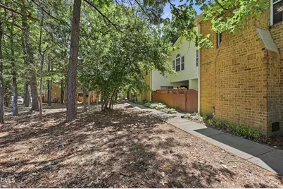 411 Summerwalk Circle, Chapel Hill, NC 27517 - Photo 2