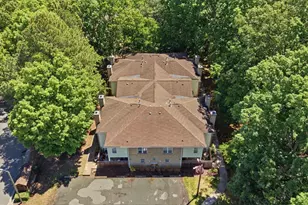 411 Summerwalk Cir, Chapel Hill, NC 27517 - Photo 2