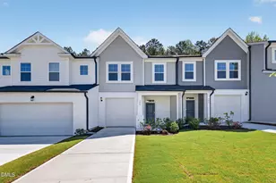 584 Barrington Row Ave, Zebulon, NC 27597 - Photo 2