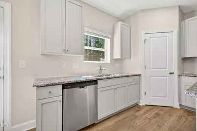 584 Barrington Row Avenue, Zebulon, NC 27597 - Photo 4