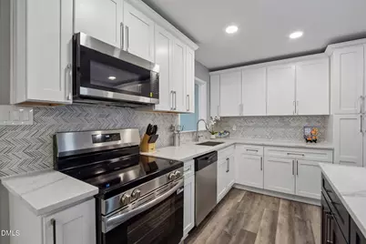 829 Greenwich Street, Raleigh, NC 27610 - Photo 10