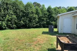 100 Holly Mountain Rd, Holly Springs, NC 27540 - Photo 12