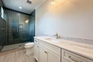 1221 Gunnison Pl, Raleigh, NC 27609 - Photo 32