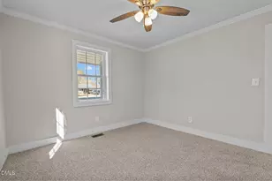 1920 Green Path Rd, Dunn, NC 28334 - Photo 8