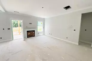10 Diamond Crk Dr, Zebulon, NC 27597 - Photo 8
