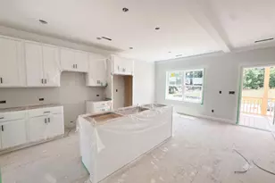 10 Diamond Crk Dr, Zebulon, NC 27597 - Photo 6