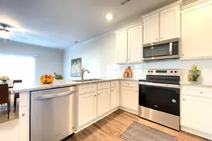 6911 Outfall Point Ln, Raleigh, NC 27616 - Photo 6