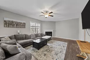 94 Diamond Creek Dr, Clayton, NC 27520 - Photo 10