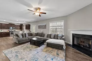 94 Diamond Creek Dr, Clayton, NC 27520 - Photo 12