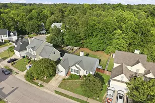 2912 Sedgefield Pines Ln, Raleigh, NC 27604 - Photo 42