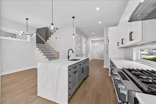 541 Bragg St, Raleigh, NC 27610 - Photo 10