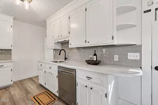 207 W 3rd St, Princeton, NC 27569 - Photo 14