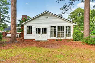 207 W 3rd St, Princeton, NC 27569 - Photo 52