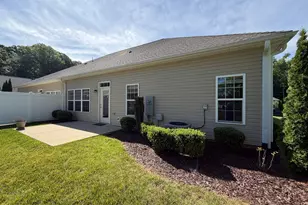 1123 Lake Michael Way, Mebane, NC 27302 - Photo 4