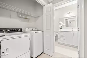 100 Northbrook Dr, Raleigh, NC 27609 - Photo 38
