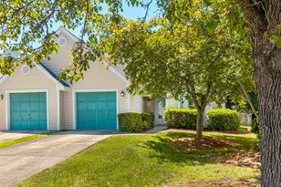 104 Duchess Ln, Chapel Hill, NC 27517 - Photo 2