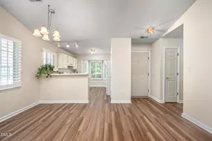 104 Duchess Ln, Chapel Hill, NC 27517 - Photo 4
