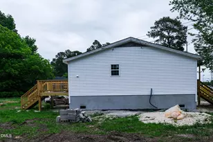 109 Hazel St, Goldsboro, NC 27530 - Photo 6