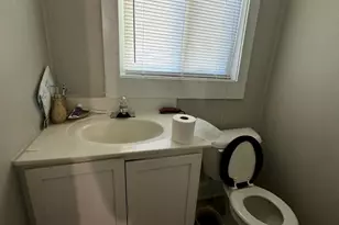816 S 5th St, Smithfield, NC 27577 - Photo 6