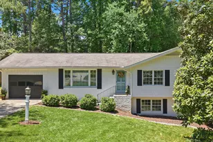 4509 Keswick Dr, Raleigh, NC 27609 - Photo 2