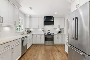 4509 Keswick Dr, Raleigh, NC 27609 - Photo 8