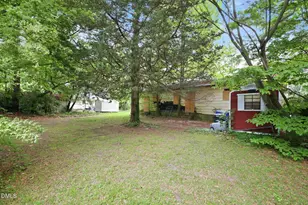 402 Abel St, Greenville, NC 27834 - Photo 14