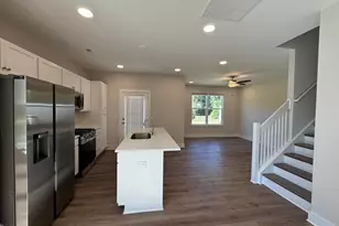 836 Pryor St, Mebane, NC 27302 - Photo 6