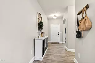 113 Lyonshall St, Fuquay-Varina, NC 27526 - Photo 6