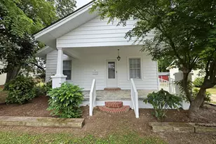 307 E F St, Erwin, NC 28339 - Photo 2