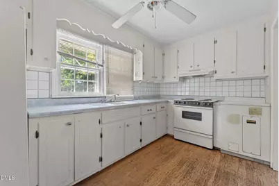 307 E F Street, Erwin, NC 28339 - Photo 6