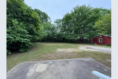 307 E F Street, Erwin, NC 28339 - Photo 18
