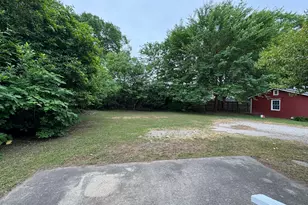 307 E F St, Erwin, NC 28339 - Photo 18