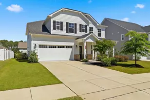 2709 Womble Rdg Dr, Apex, NC 27562 - Photo 2