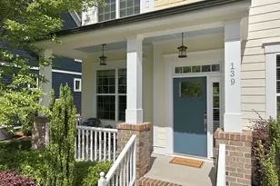 139 Larkin Ln, Chapel Hill, NC 27516 - Photo 4
