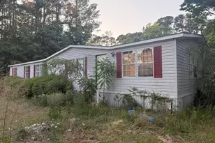 1511 Scallywag Rd, Fayetteville, NC 28306 - Photo 2