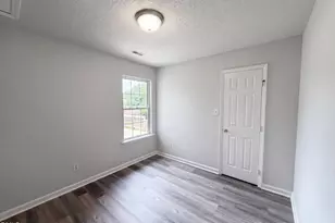 617 Country Ln, Holly Springs, NC 27540 - Photo 8