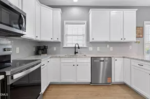 111 Hanby Ave, Carolina Beach, NC 28428 - Photo 14
