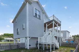 111 Hanby Ave, Carolina Beach, NC 28428 - Photo 42