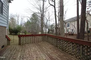 108 Foscoe Ln, Cary, NC 27513 - Photo 22