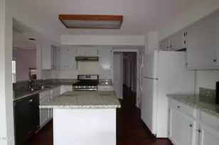 108 Foscoe Ln, Cary, NC 27513 - Photo 10