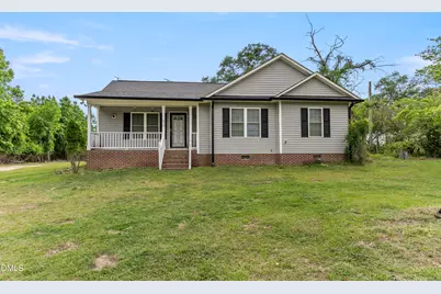 616 Trail End Lane, Newton Grove, NC 28366 - Photo 2