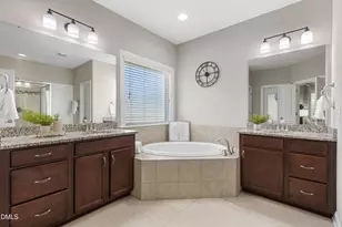 528 Bolton Grant Dr, Cary, NC 27519 - Photo 24