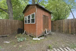 1627 Melody Ln, Burlington, NC 27215 - Photo 42