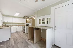 1627 Melody Ln, Burlington, NC 27215 - Photo 20