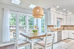 105 Weatherly Pl, Cary, NC 27518 - Photo 28