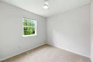 604 Vannoy Pl, Fuquay Varina, NC 27526 - Photo 16