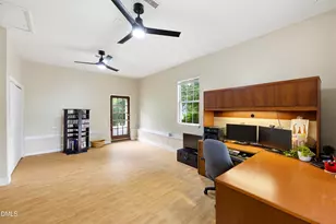 604 Vannoy Pl, Fuquay Varina, NC 27526 - Photo 8