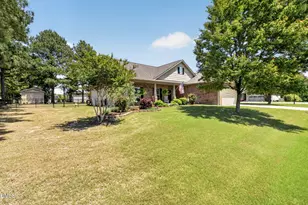 20 Deep Clay Cir, Angier, NC 27501 - Photo 2